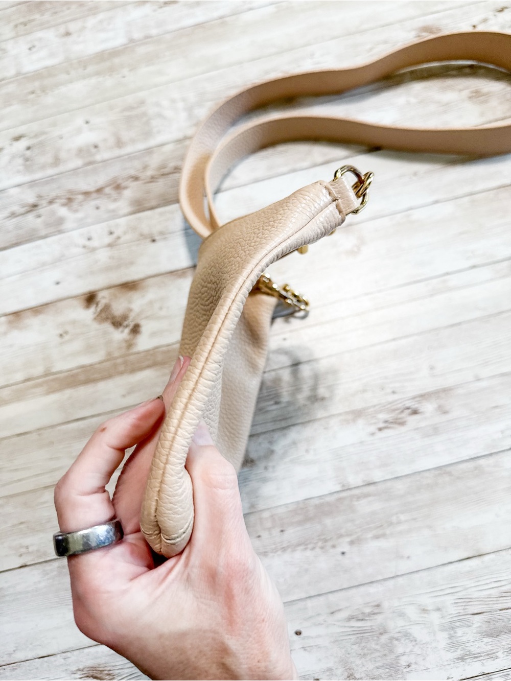 Cuyana Curved Crossbody Pouch Bag in Stone - Picture 5 of 11